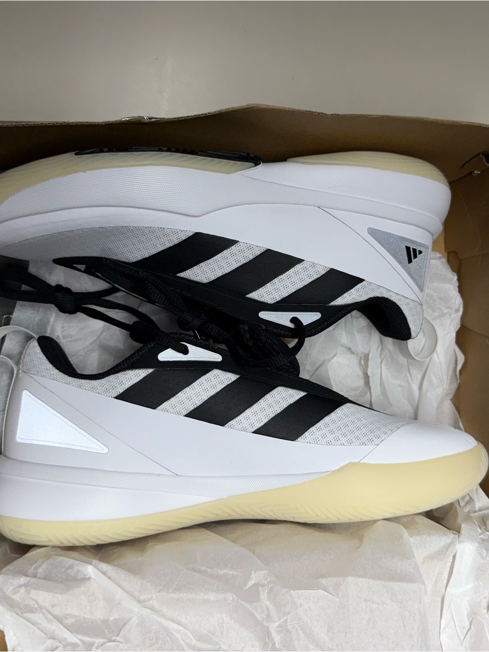 adidas Subzone Men’s Basketball Shoes Low Top Lace-Up Mesh White Black IH5840